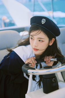盖世太保枪口下的中国女人